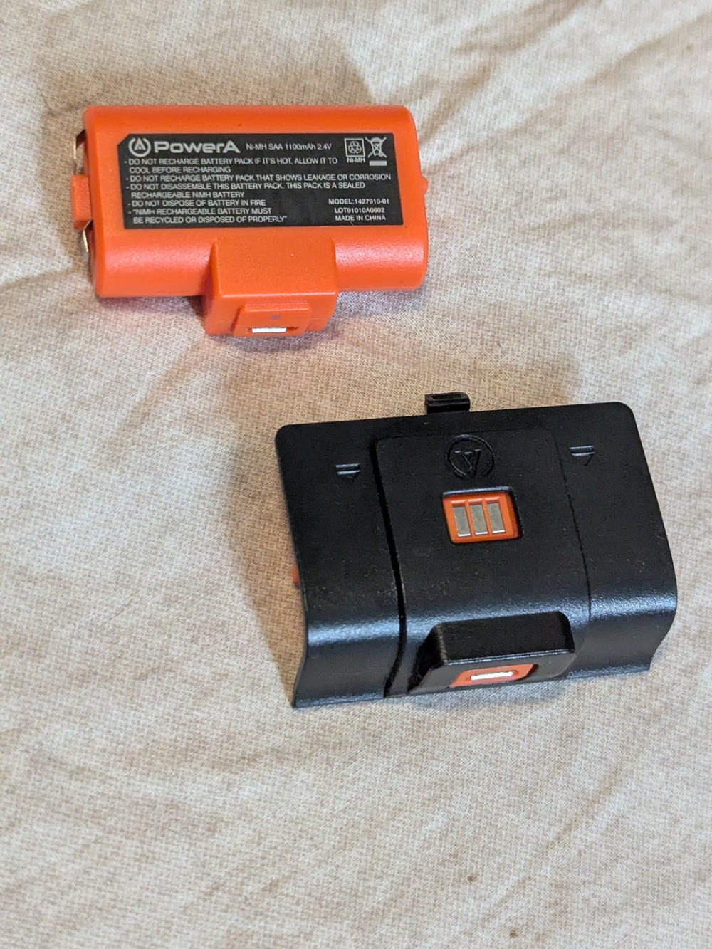 Power a Rechargeable Batteries Compatible with Xbox 1 Controller